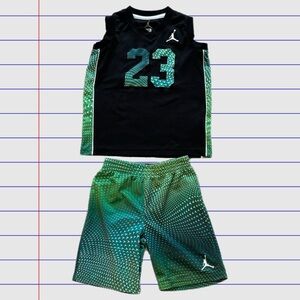 Jordan Black and Green Basketball Jersey and Shorts Set Kids Size 4T